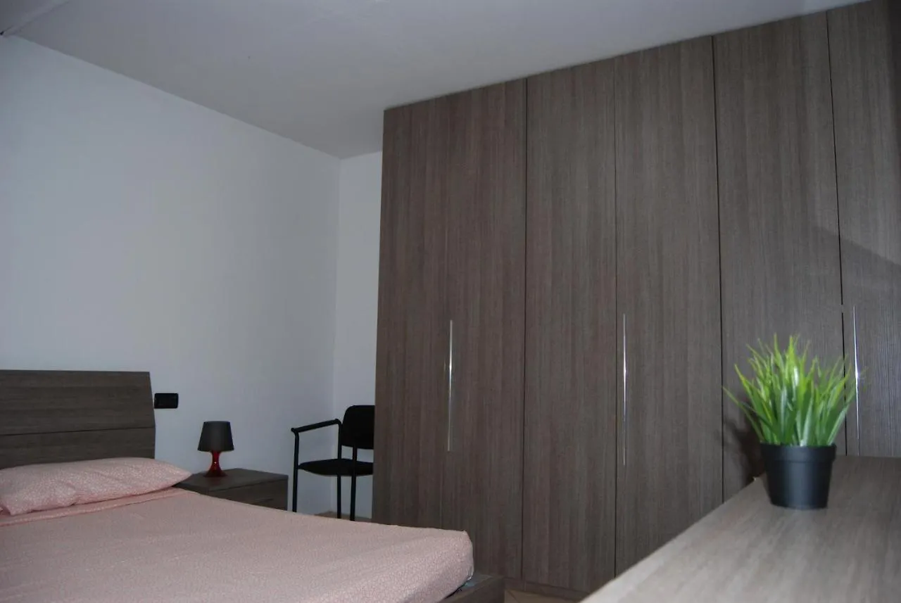 Case vacanza le vele Desenzano del Garda 0*,