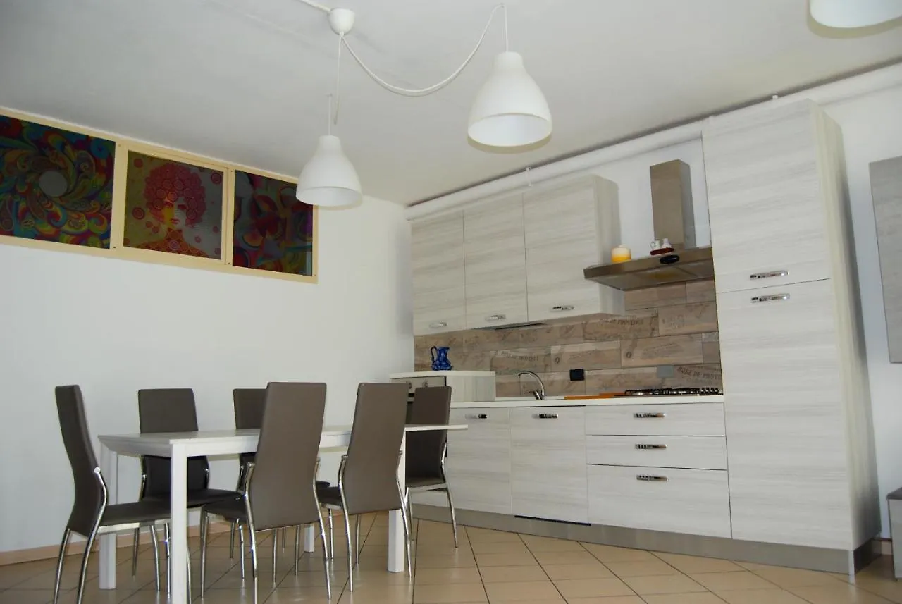 Apartment Case Vacanza Le Vele Desenzano del Garda