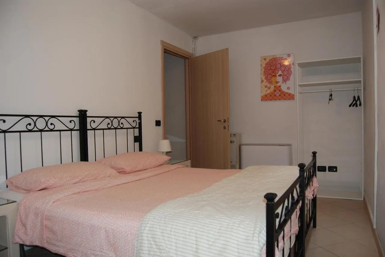 Apartment Case Vacanza Le Vele Desenzano del Garda
